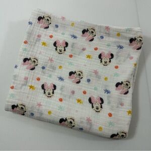 Disney Baby Minnie Mouse Print 37x35 Muslin Swaddle Blanket